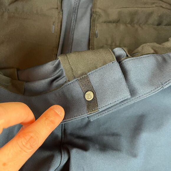 Lululemon ABC Warpstreme Men's Pants 33X26 Navy Blue Square Dot LM5AQXS - Picture 3 of 8